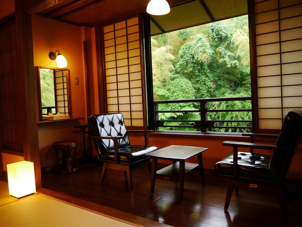 Ryokan Yumotoso Minamioguni Rum bild